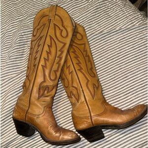 Vintage over the knee or knee high brown leather boots size 6